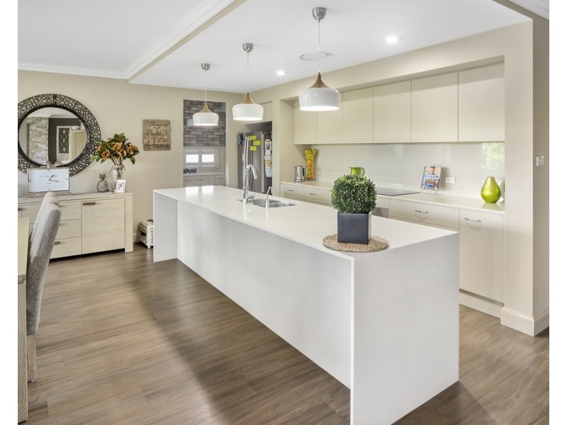 44 Banool Circuit, Bomaderry NSW 2541