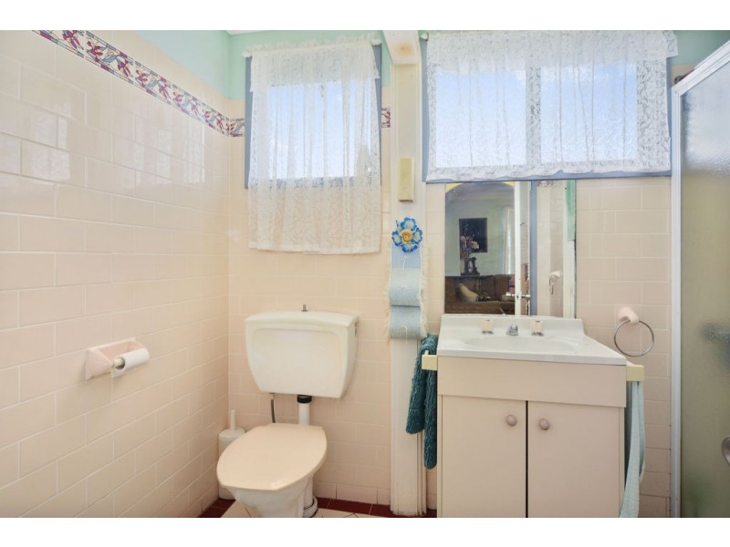 3 Bindaree Place, Greenwell Point NSW 2540