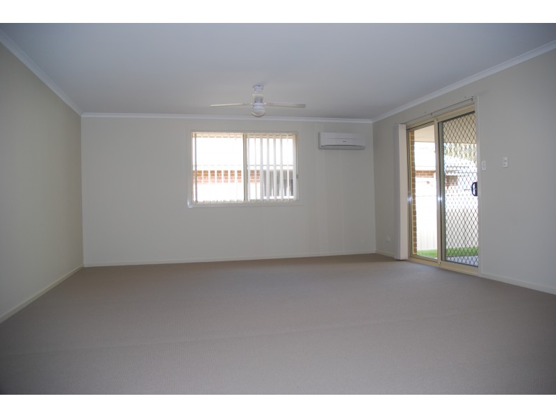 13 Candlebark Close, West Nowra NSW 2541