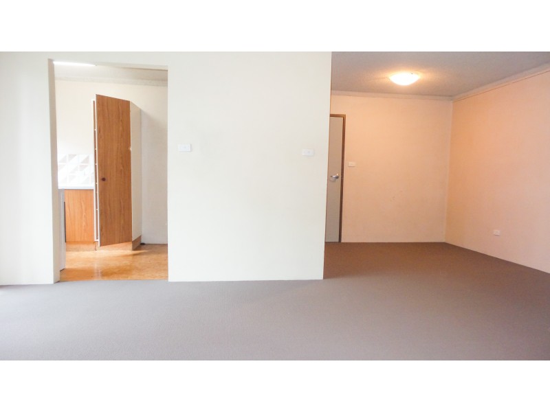 1/4 Shorland Place, Nowra NSW 2541
