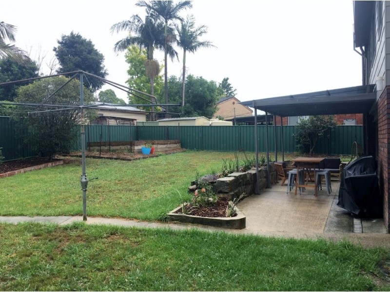 2 Monk Crescent, Bomaderry NSW 2541