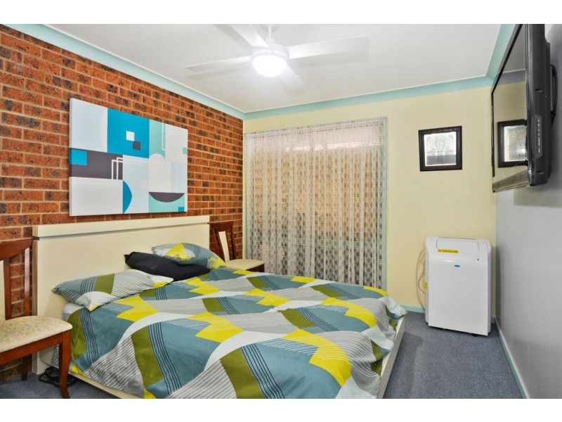 2/11 Purdie Crescent, Nowra NSW 2541