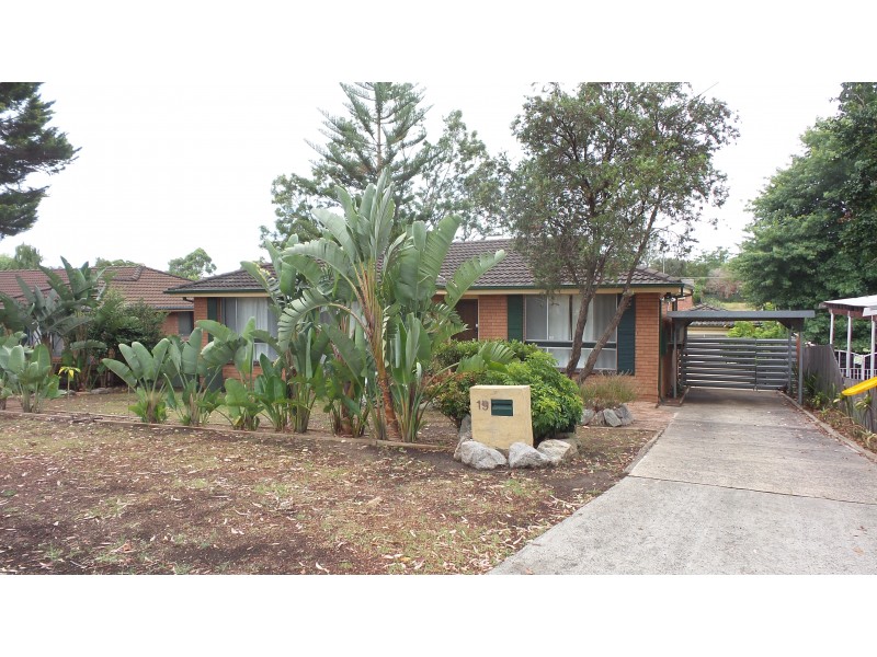 19 Seccombe Street, Nowra NSW 2541