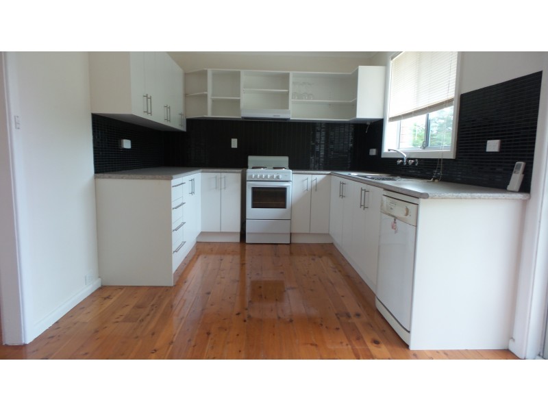 19 Seccombe Street, Nowra NSW 2541