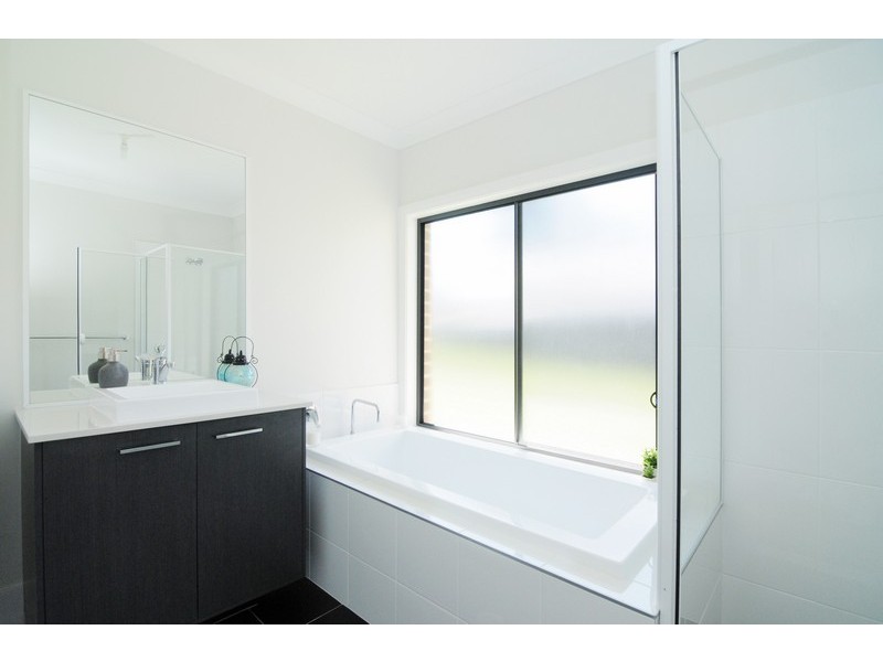 26 Bowerbird Street, South Nowra NSW 2541