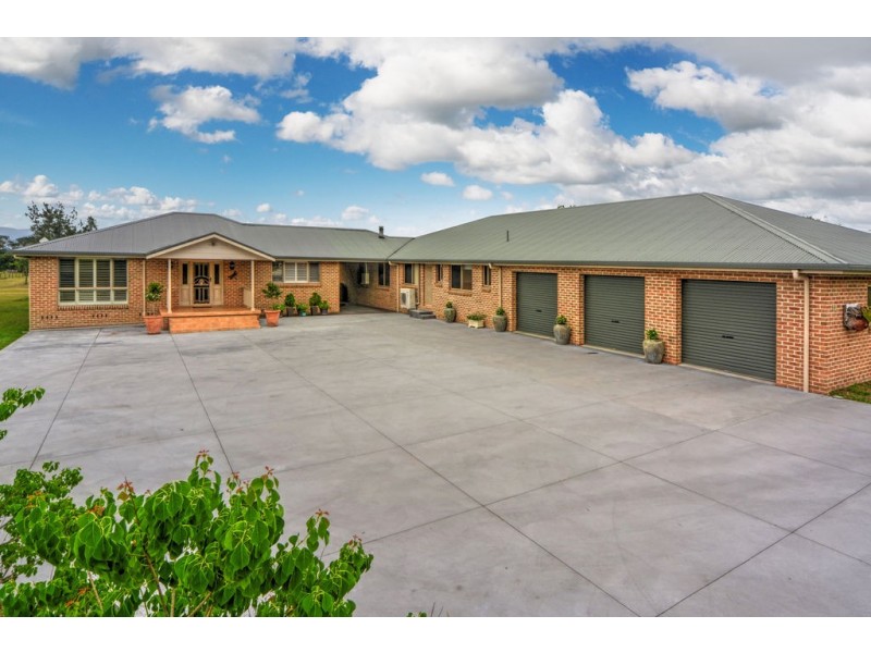 72 Stringybark Road, Nowra Hill NSW 2540