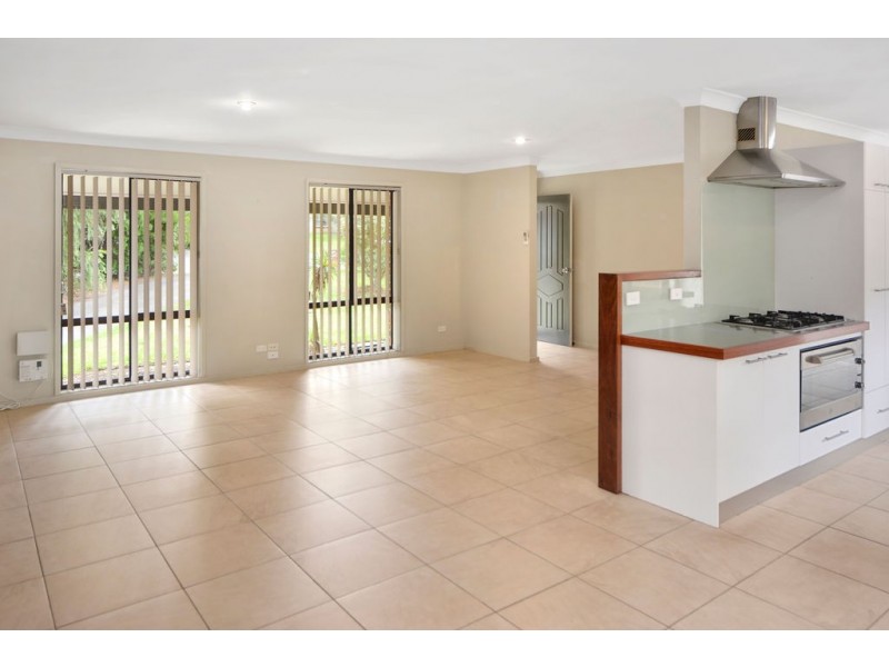 8 Jarrett Close, North Nowra NSW 2541