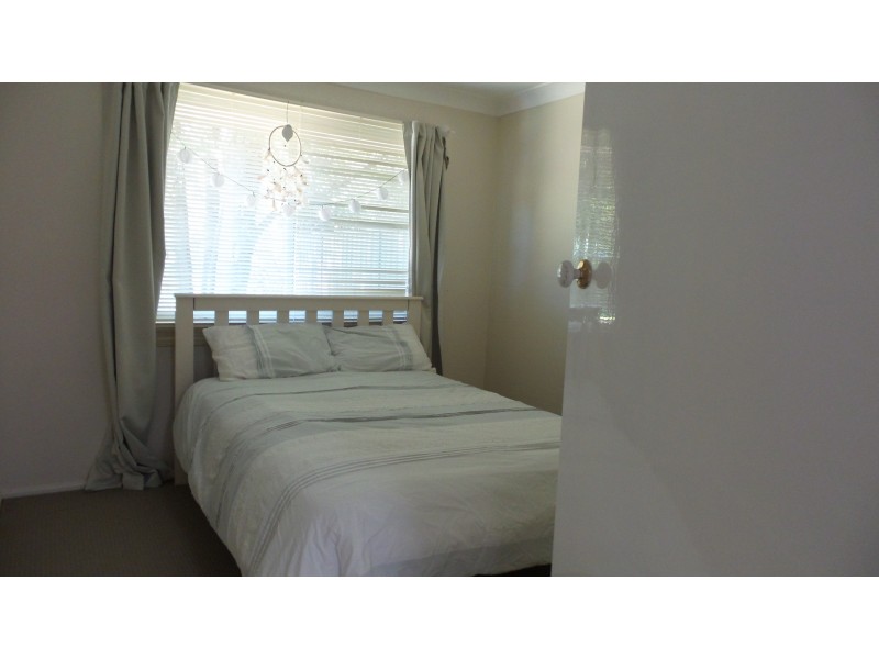 18 Soper Drive, North Nowra NSW 2541