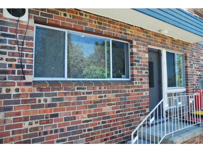 2/430 Princes Highway, Bomaderry NSW 2541