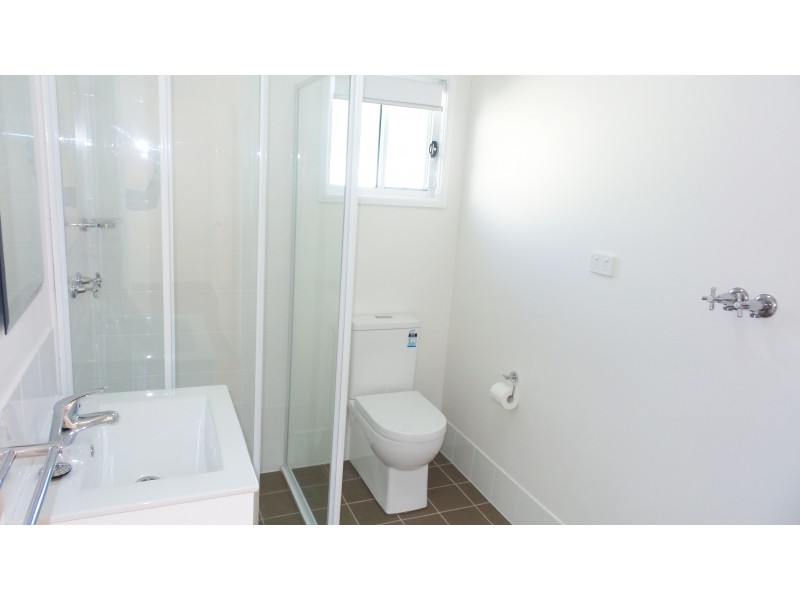 32A Meroo Road, Bomaderry NSW 2541