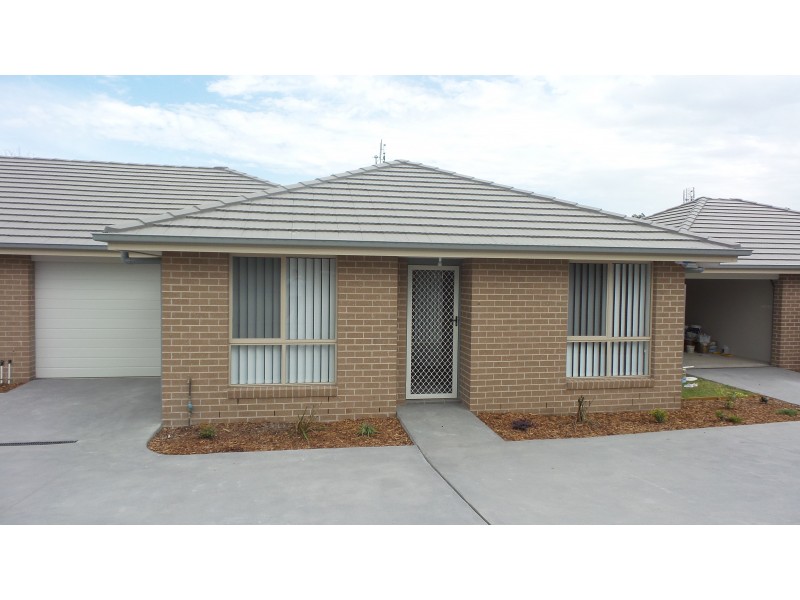 4/5 Elian Crescent, South Nowra NSW 2541