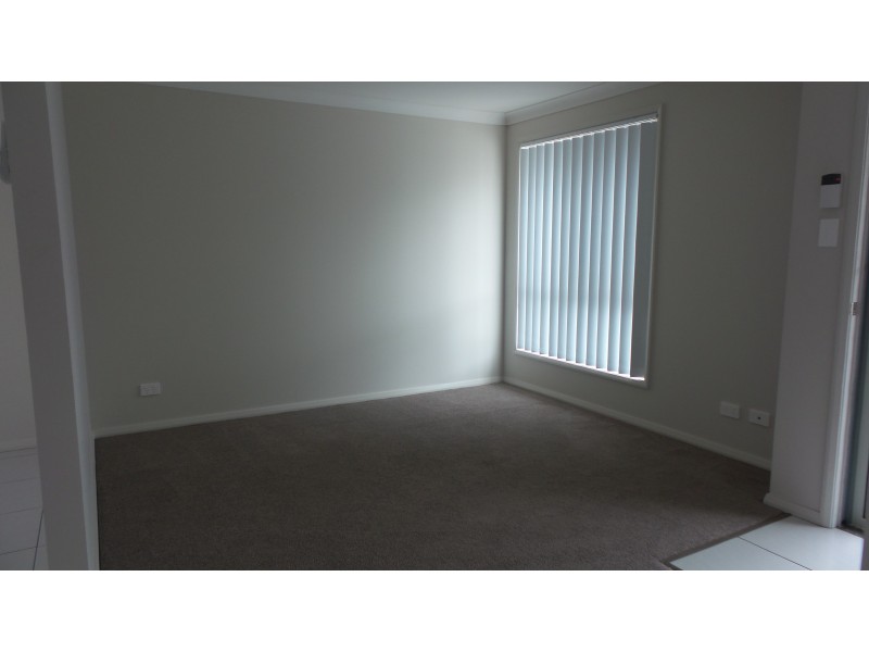 4/5 Elian Crescent, South Nowra NSW 2541