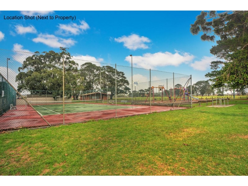 16 South Street, Greenwell Point NSW 2540