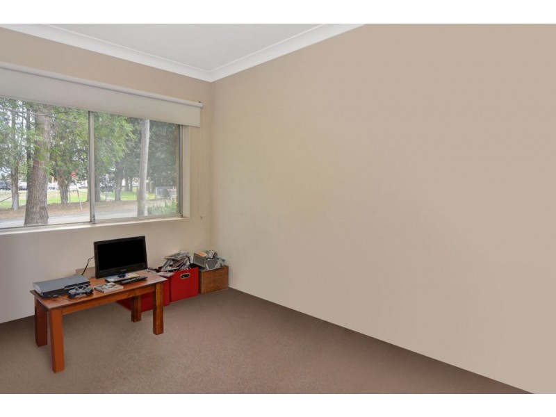 2/6 Morton Parade, Nowra NSW 2541