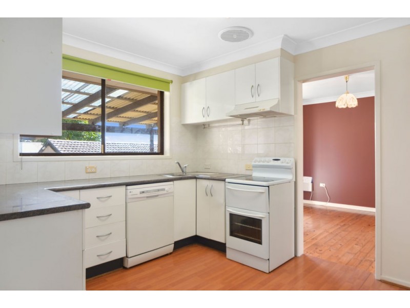 3 Fuchsia Crescent, Bomaderry NSW 2541