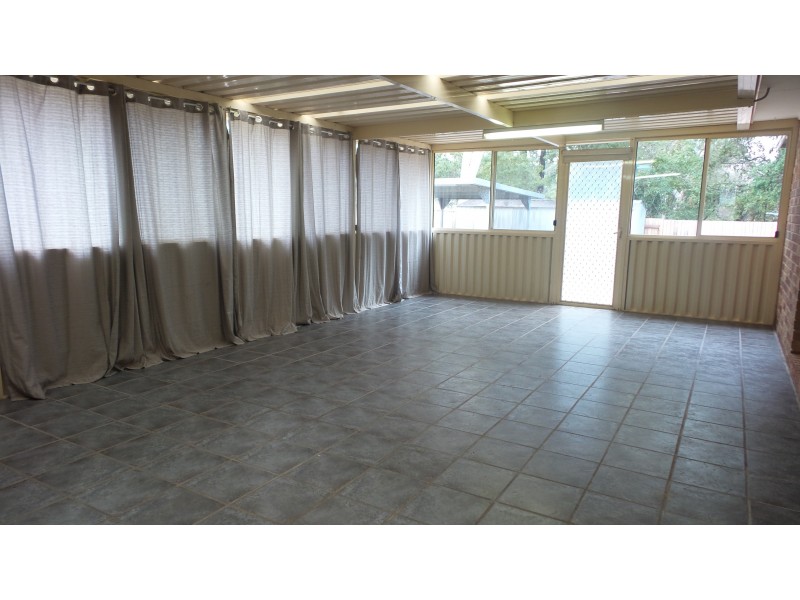 14 Glenair Avenue, West Nowra NSW 2541