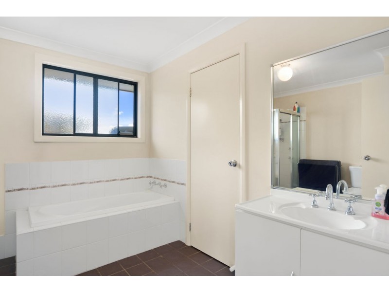 1 Eucalyptus Avenue, Worrigee NSW 2540