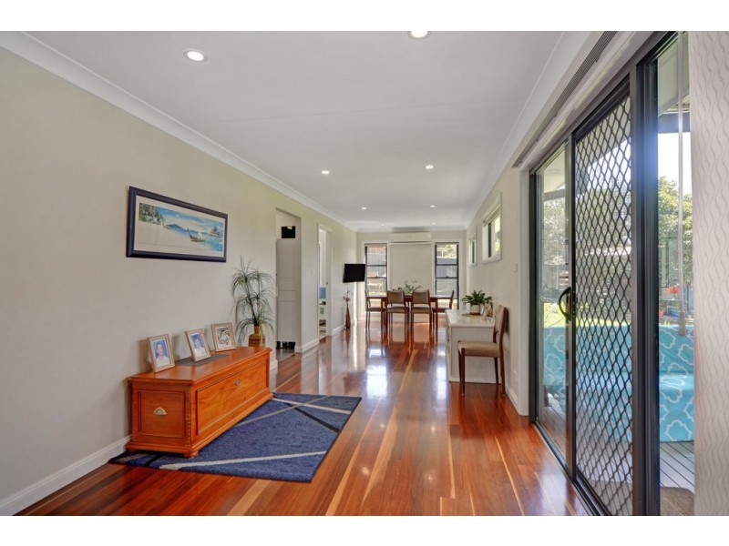 9 Racemosa Avenue, West Nowra NSW 2541