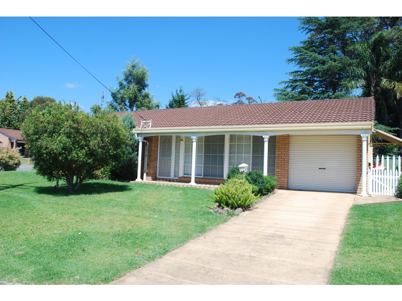 20 Clarke Avenue, North Nowra NSW 2541