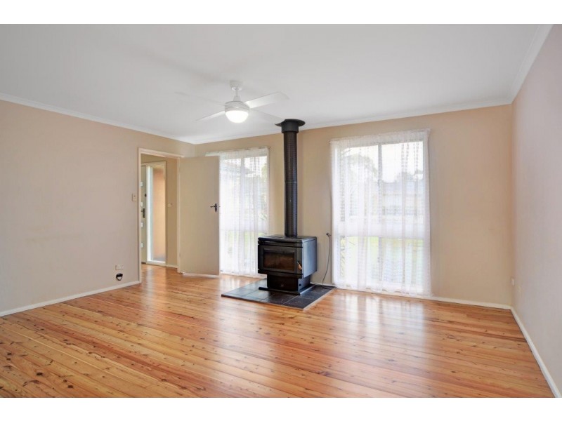 11 Tarraba Crescent, Nowra NSW 2541