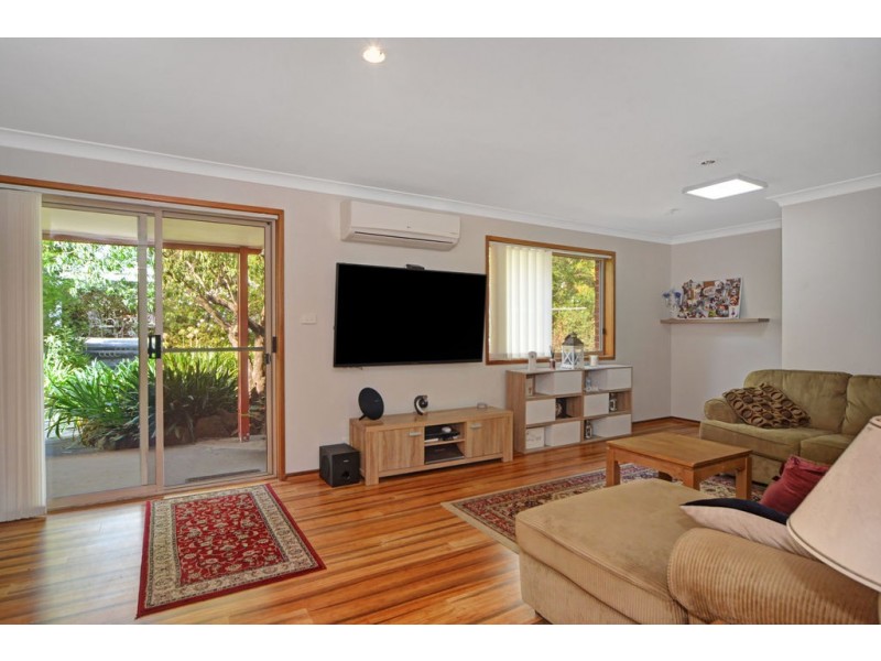 110 Jasmine Drive, Bomaderry NSW 2541