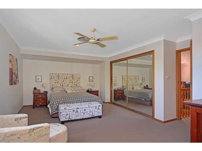 110 Jasmine Drive, Bomaderry NSW 2541
