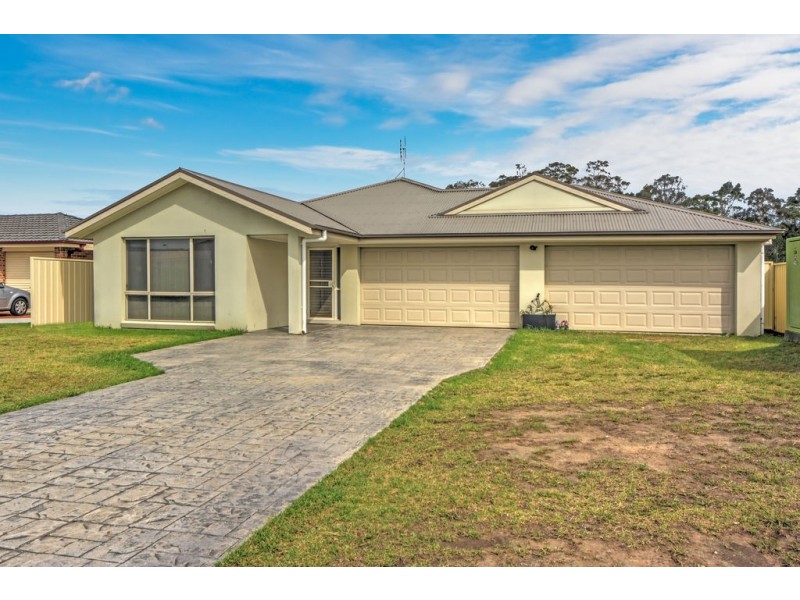 82 Isa Road, Worrigee NSW 2540