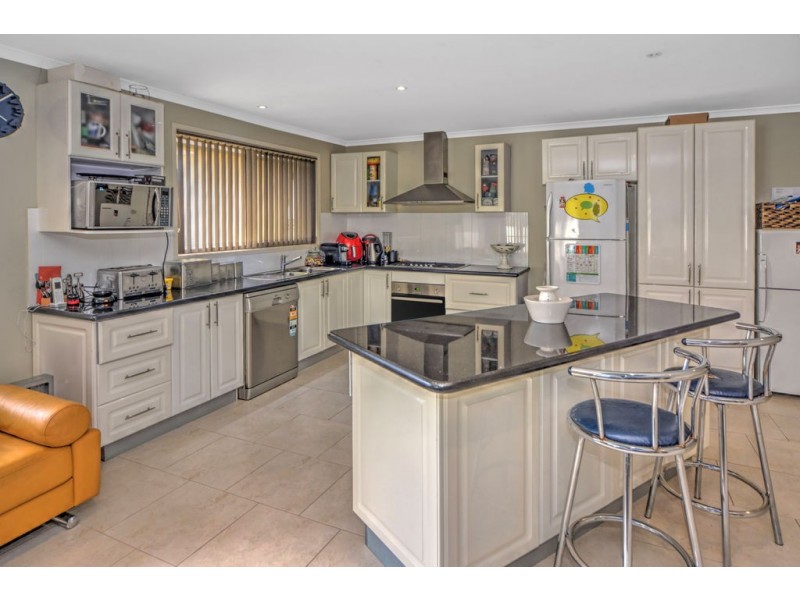 82 Isa Road, Worrigee NSW 2540