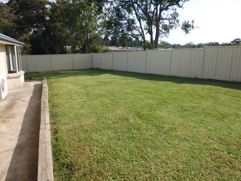 18 Langside Avenue, West Nowra NSW 2541