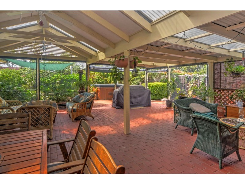 10 Romar Close, Bomaderry NSW 2541