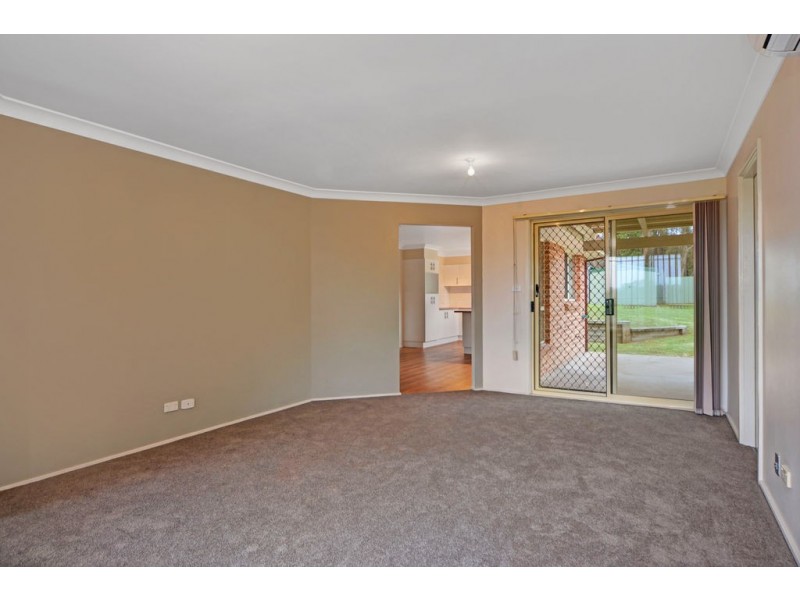 42 Lydon Crescent, West Nowra NSW 2541