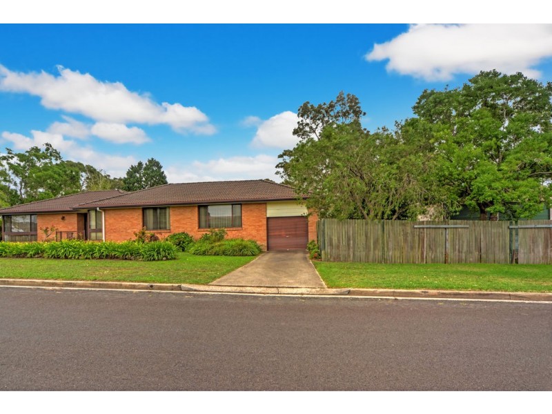 26 McKenzie Street, Nowra NSW 2541