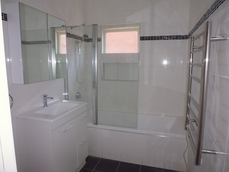 37 Mulgen Crescent, Bomaderry NSW 2541