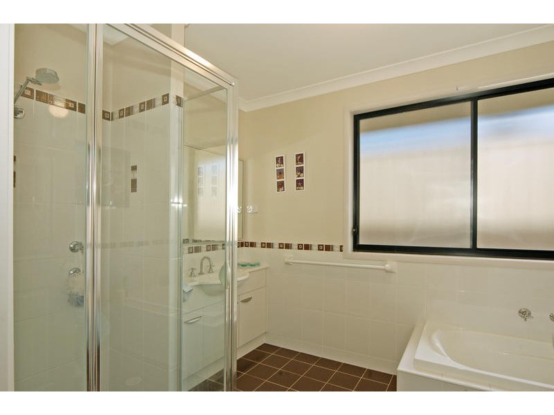 21 Warrigal Street, Nowra NSW 2541