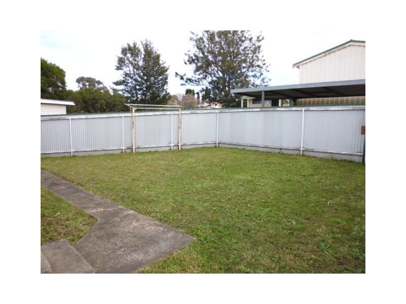 3 Burr Avenue, Nowra NSW 2541