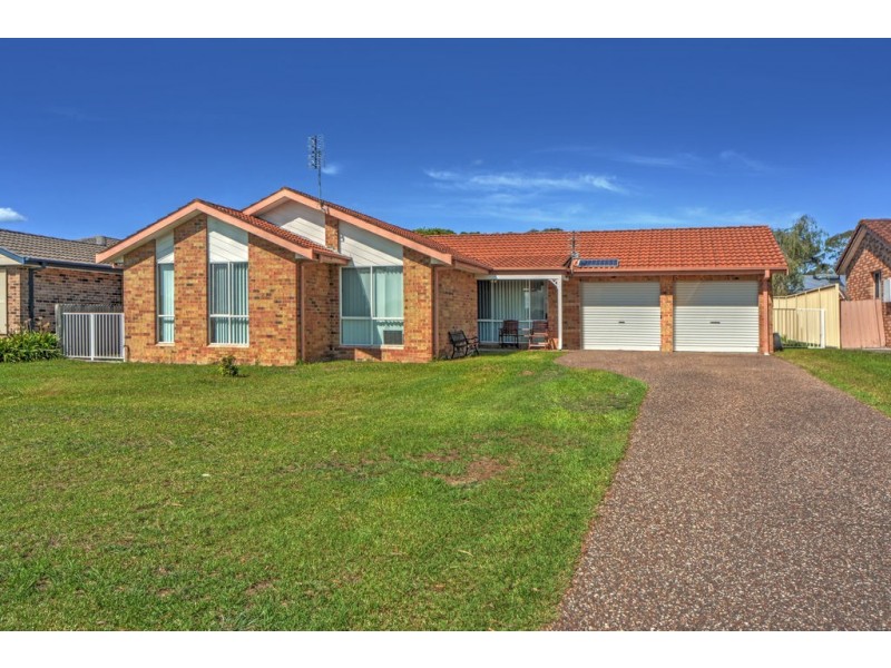 17 Coachwood Avenue, Worrigee NSW 2540