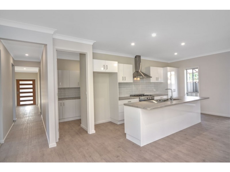 19 Brassia Rise, South Nowra NSW 2541