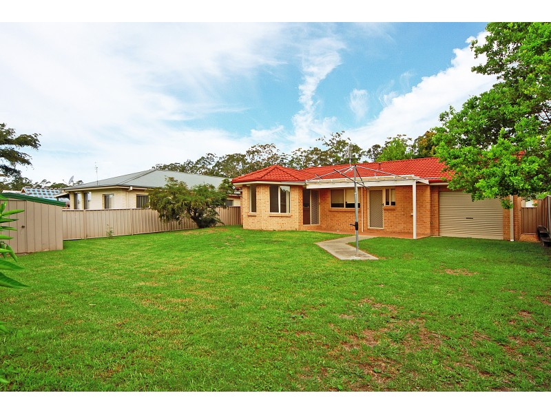 30 Rannoch Drive, West Nowra NSW 2541