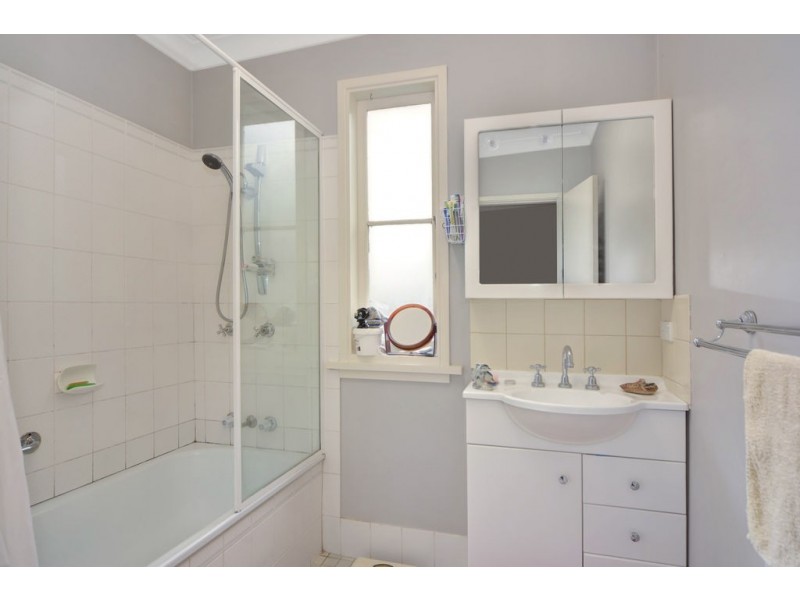 30 Douglas Street, Nowra NSW 2541