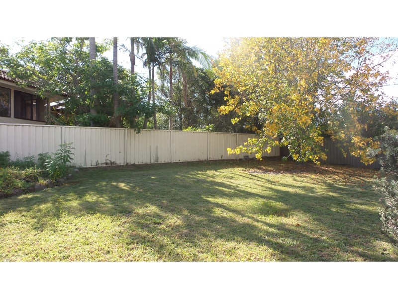 34 Peak Avenue, North Nowra NSW 2541