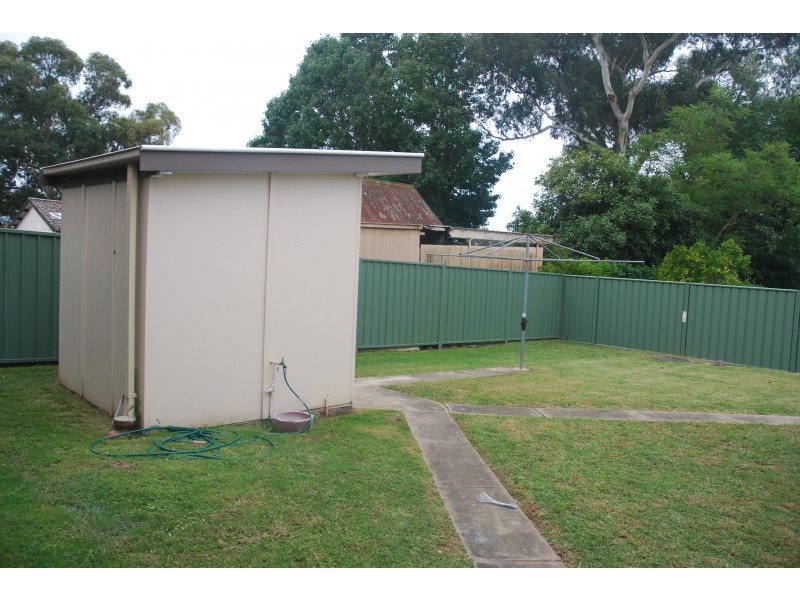 2/5 Wilson Avenue, Nowra NSW 2541