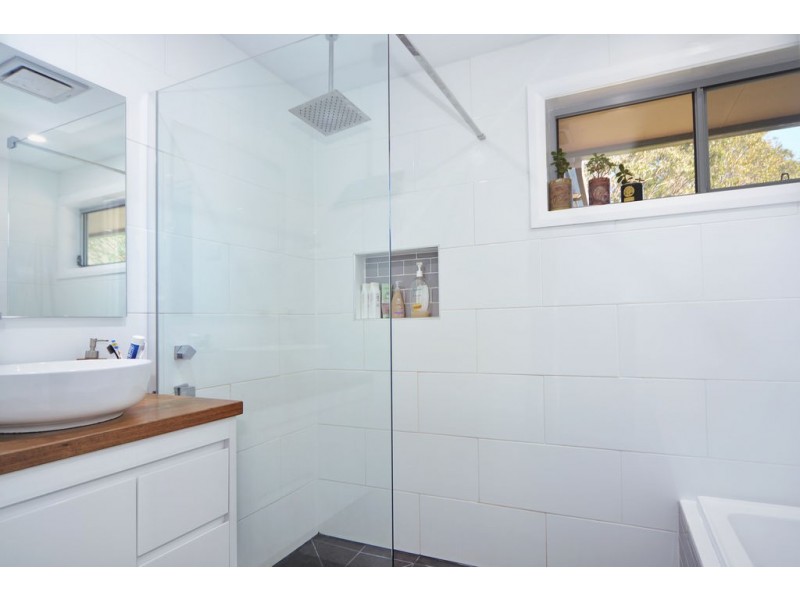 23 McDonald Avenue, Nowra NSW 2541