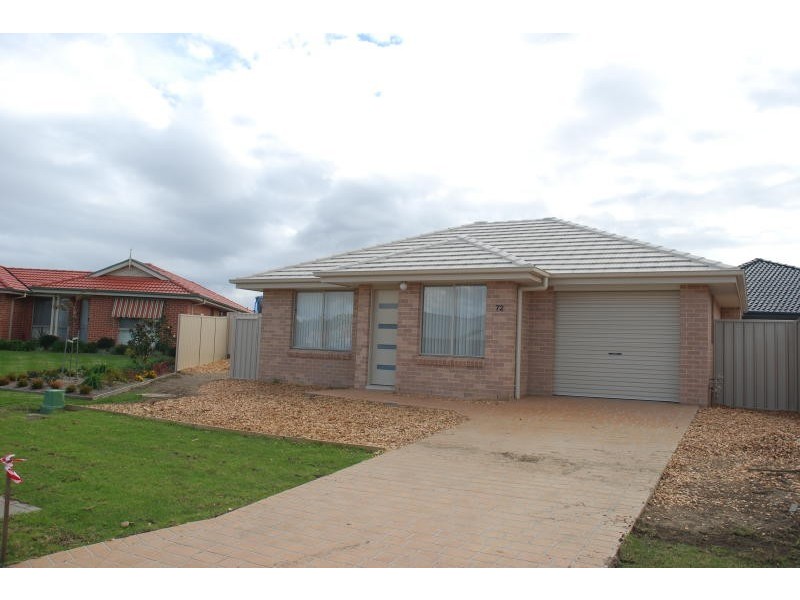 72 Sophia Road, Worrigee NSW 2540