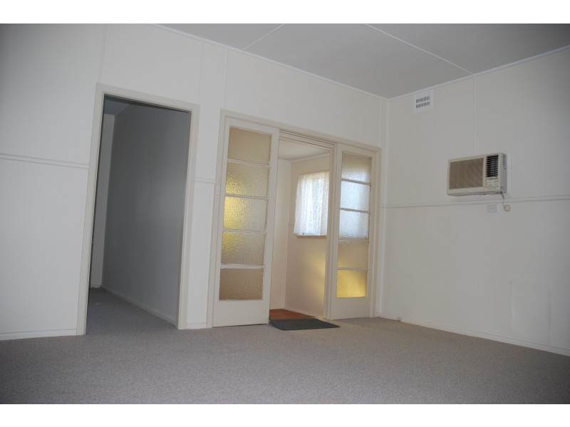 48 Douglas Street, Nowra NSW 2541