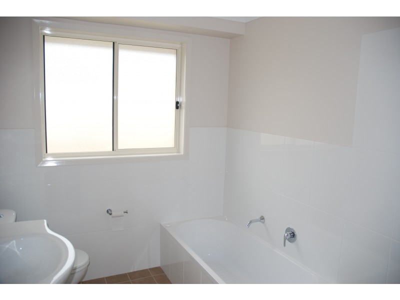 56 Arthur Street, Worrigee NSW 2540