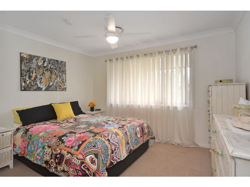 4 Ramsey Grove, Bomaderry NSW 2541