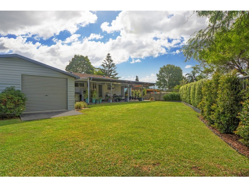 4 Ramsey Grove, Bomaderry NSW 2541