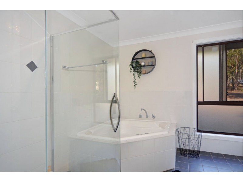 20 Monterey Drive, Nowra Hill NSW 2540