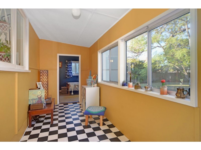 8 Hollands Road, Nowra NSW 2541