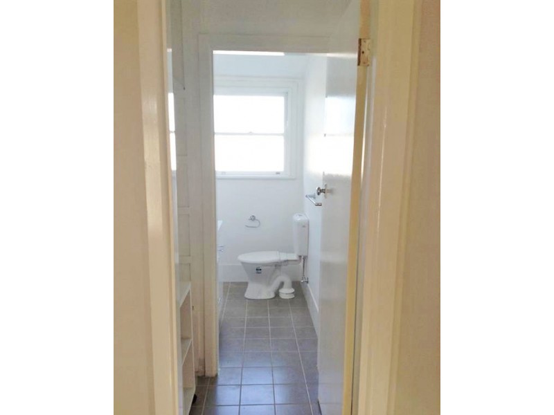 3/5 Wilson Avenue, Nowra NSW 2541